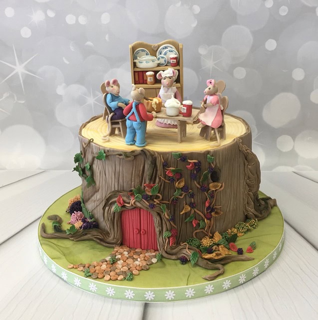 September Monday Morning 'Bramley Hedge'