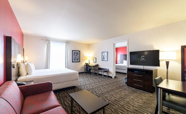 C Hotel Deluxe Two Bedroom (2)