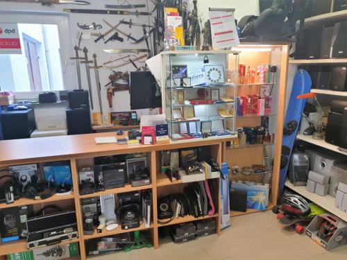 9c Laden hinten
