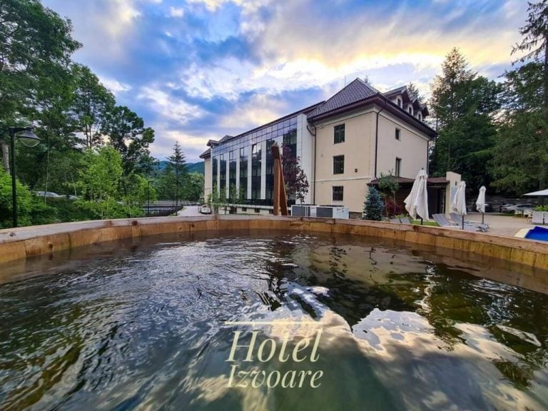 Hotel-Izvoare-Caciulata08