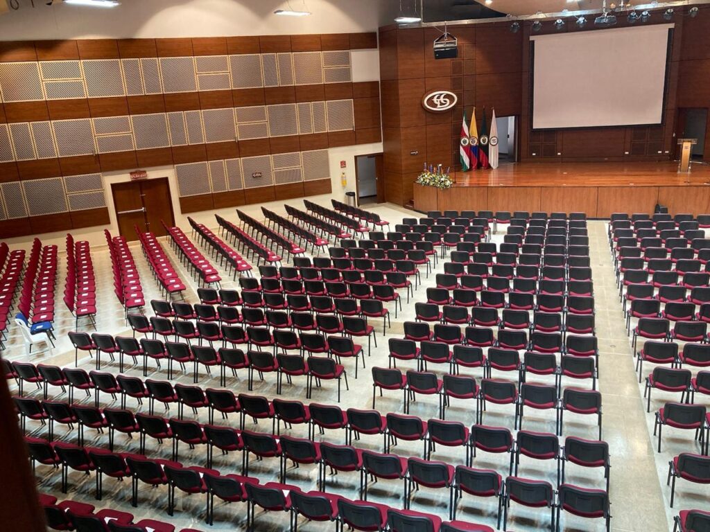 Centro Empresarial y de Negocios