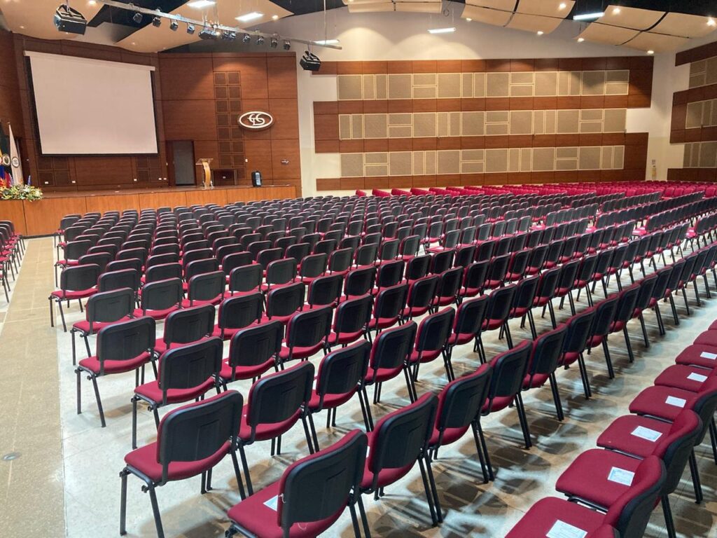 Centro Empresarial y de Negocios