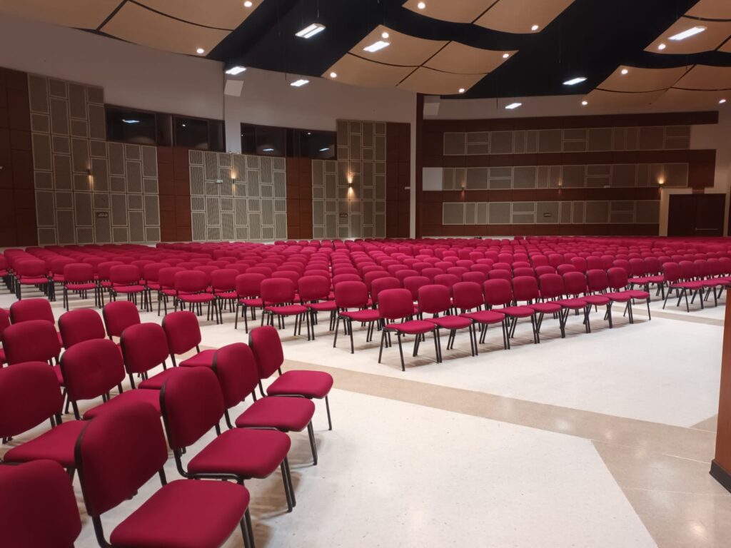 Centro Empresarial y de Negocios