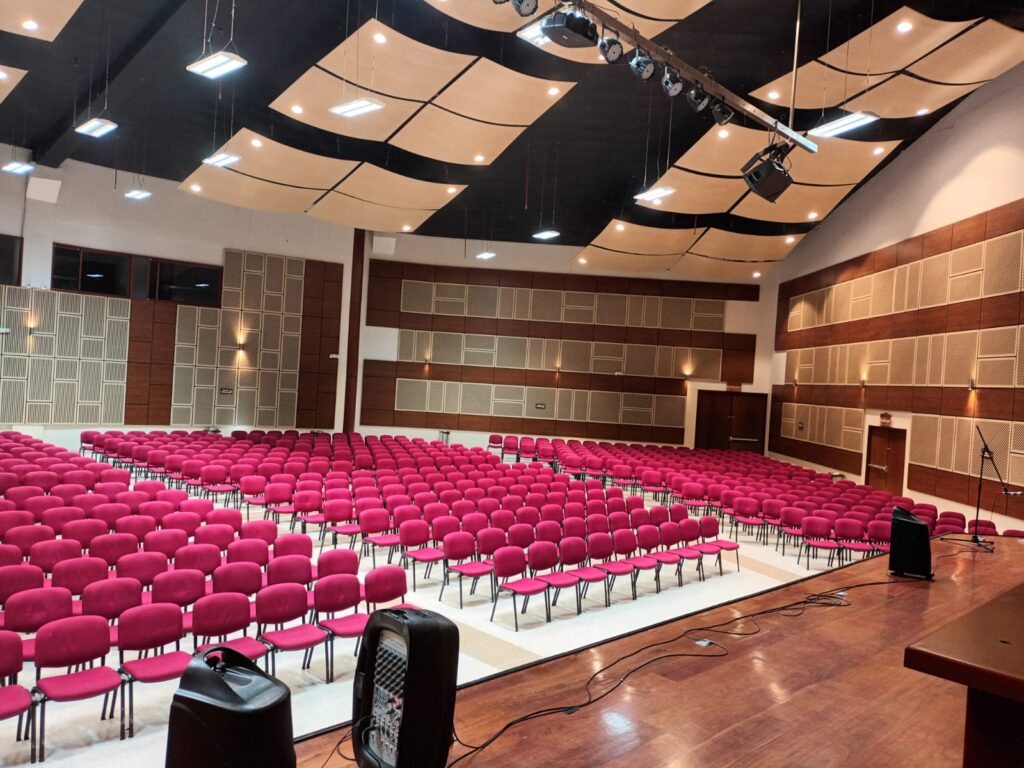 Centro Empresarial y de Negocios