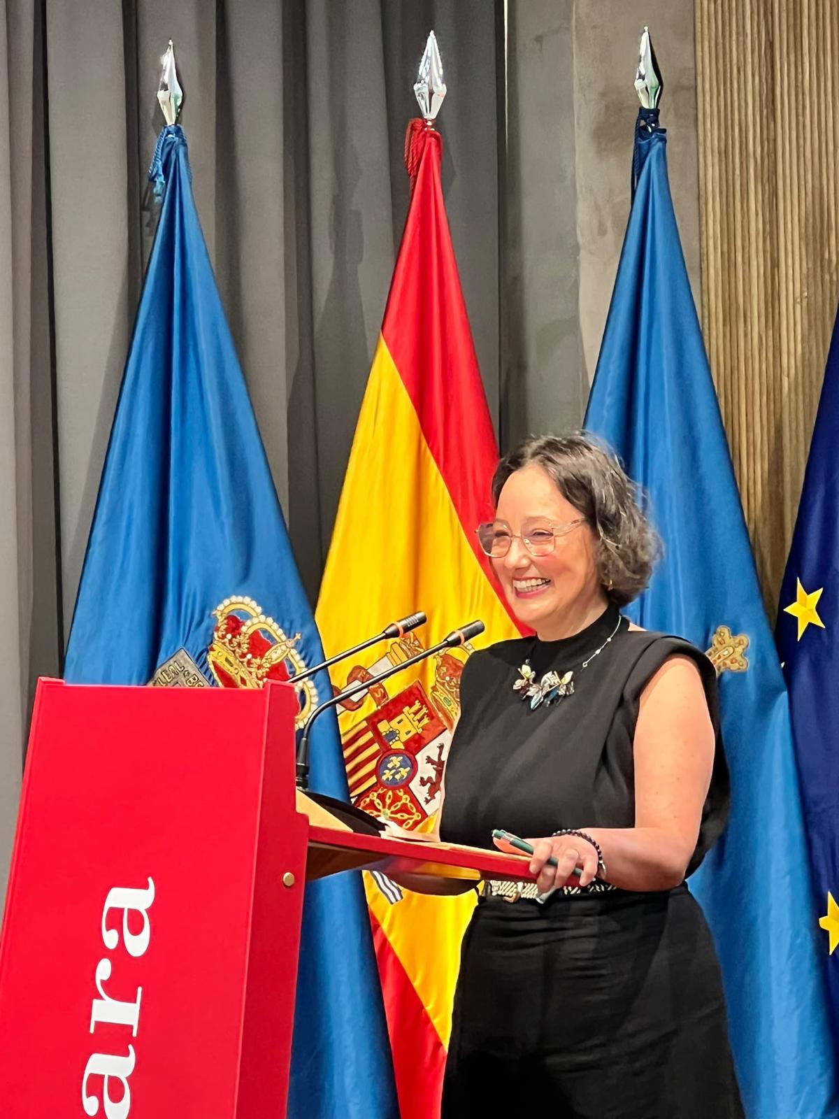 Carmen García presentando a las seis empresas asturianas que debutan en franquicia