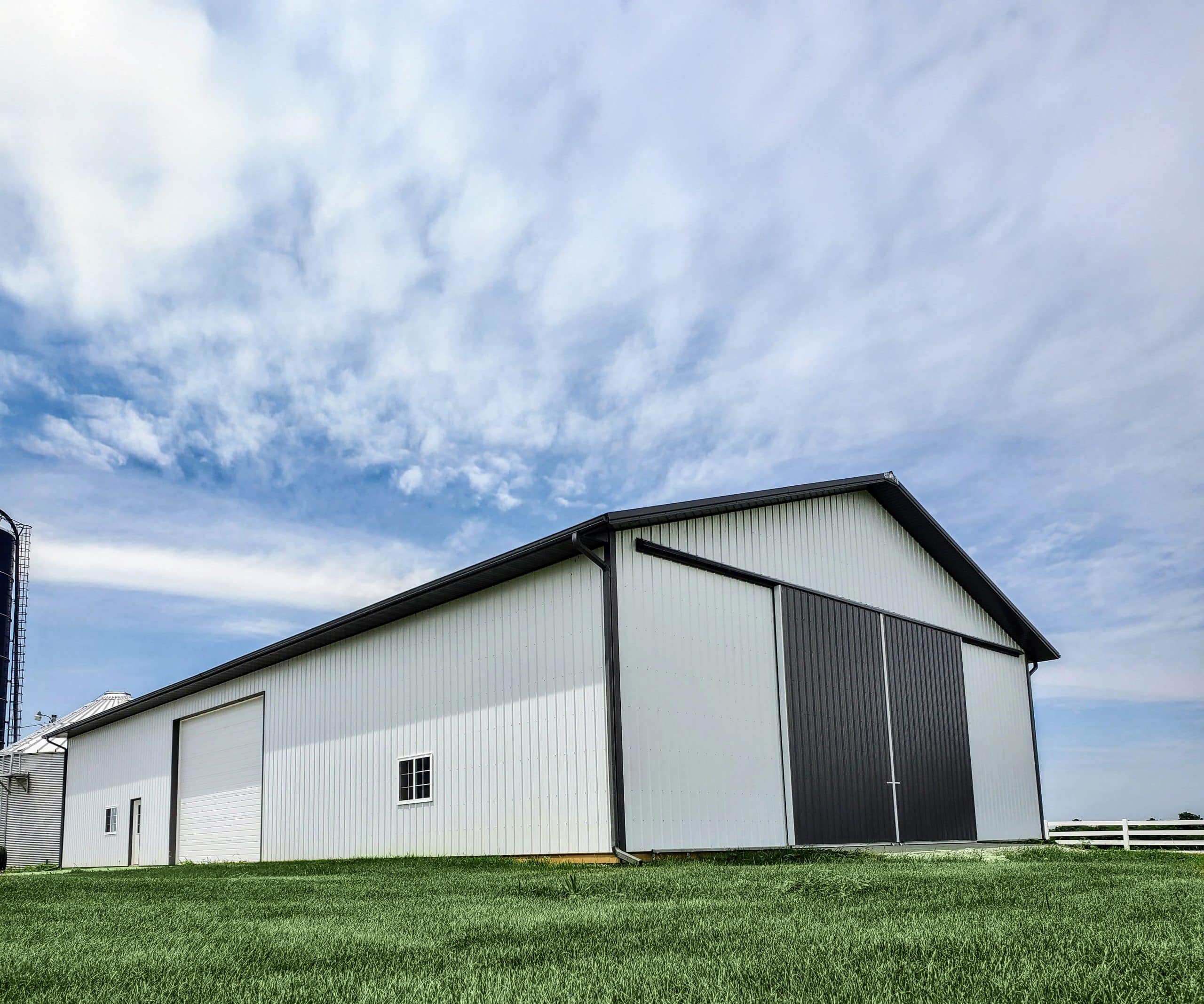 White & Black PBR Machine Shed