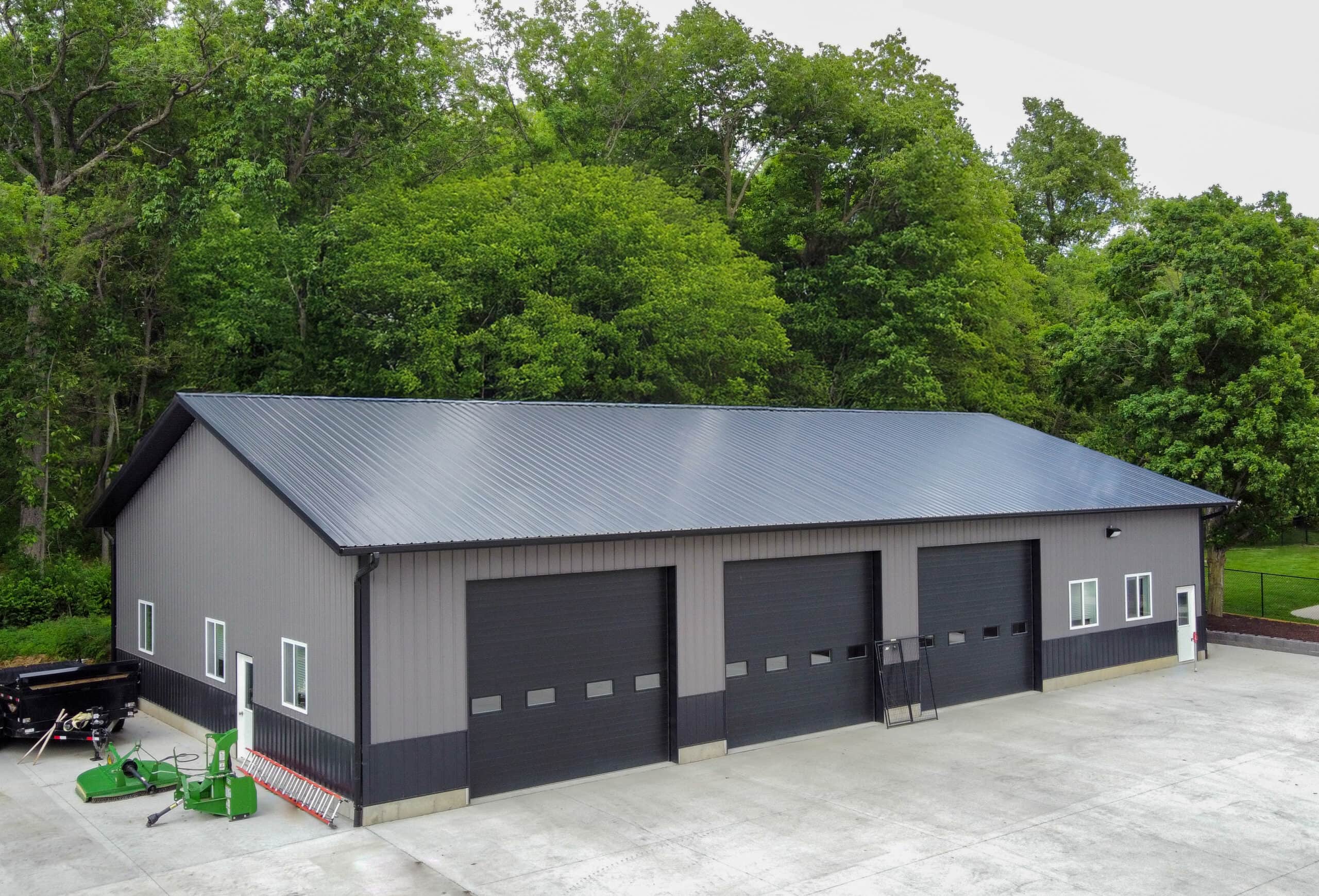 Two-tone Garage