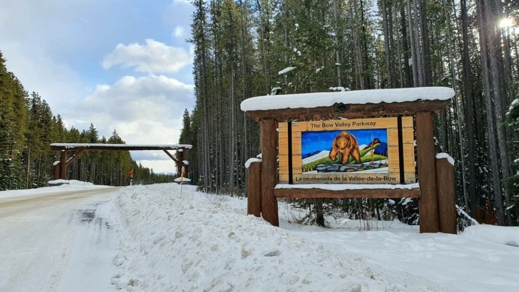 Bow Valley Parkway zwischen Banff und Lake Louise