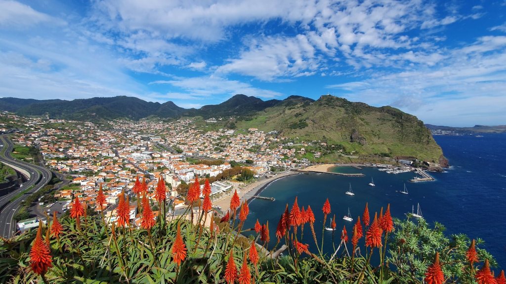 Blick auf Machico auf Madeira