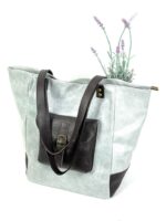 Bolso de piel con bolsillo exterior