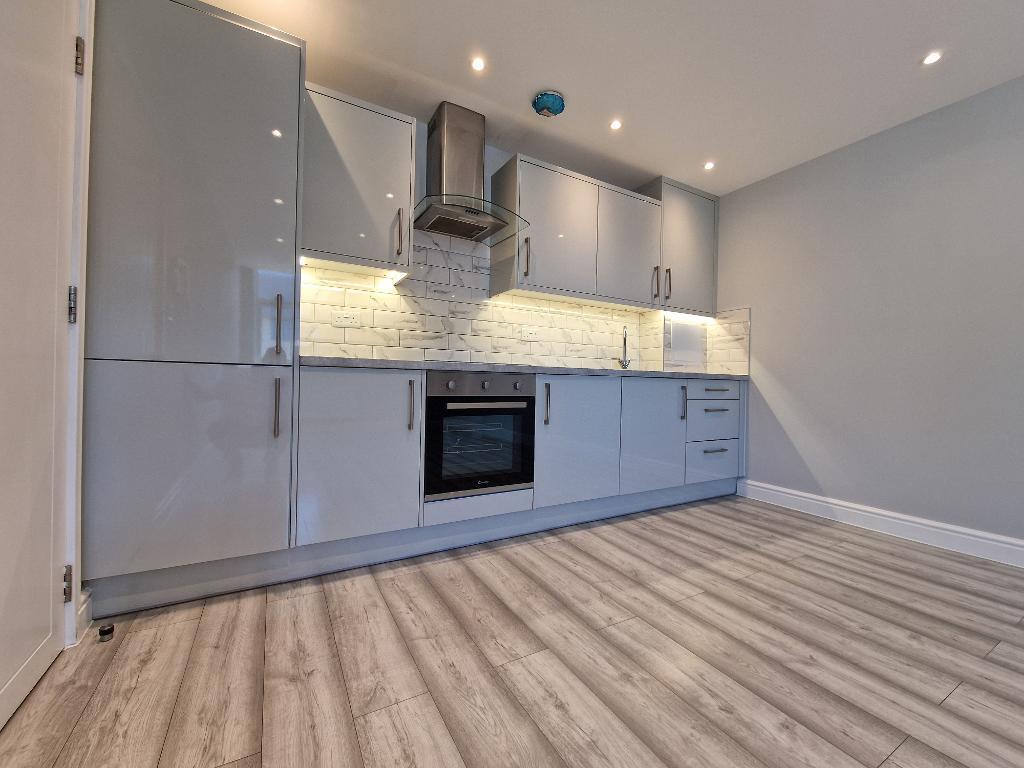 Flat to let in Southend-on-Sea