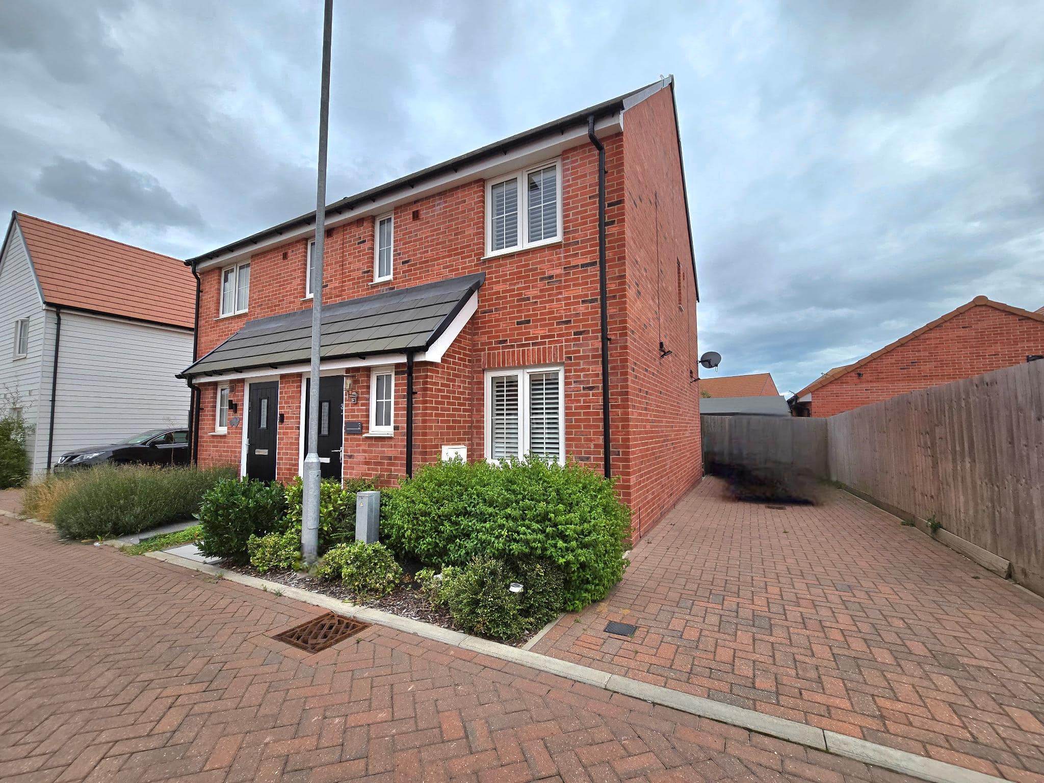 Semi detached to let in Southend-on-Sea