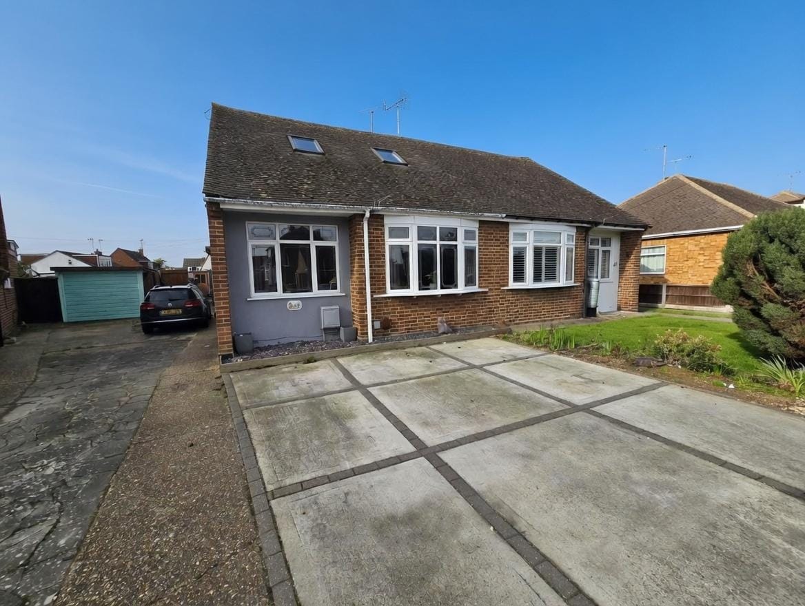 Semi detached for sale in Rochford, Essex