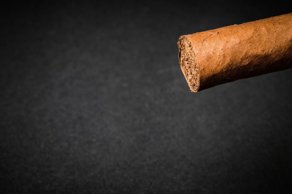 luxury cigar roller event at wedding reception