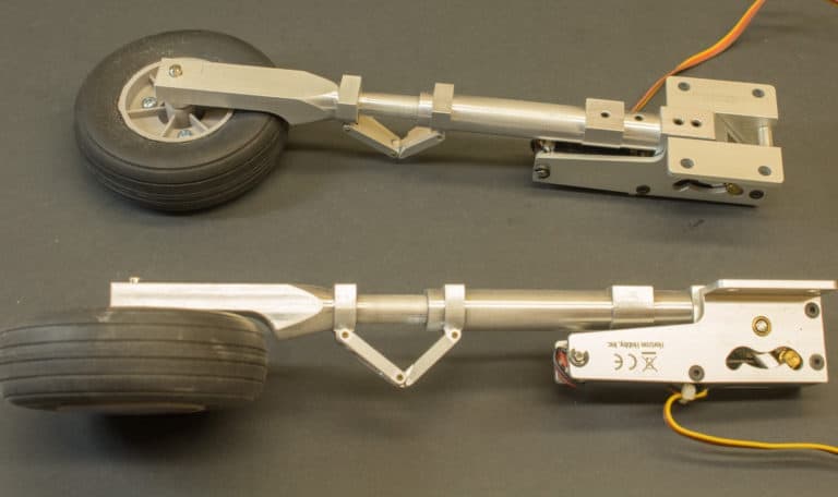 scale aircraft landing gear legs attached to retract units