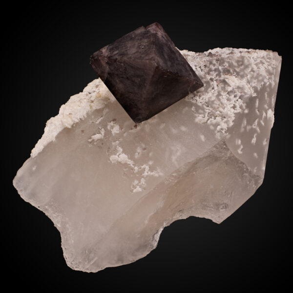 Scheelite, Quartz