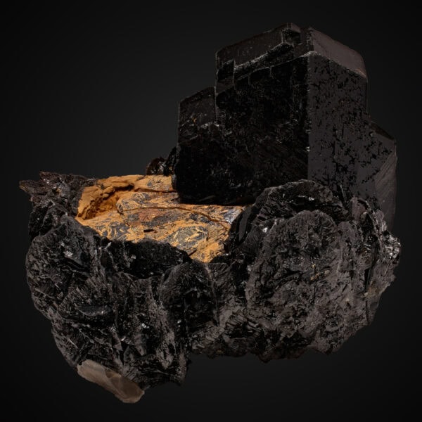 Cassiterite, Schorl, Ilmenite