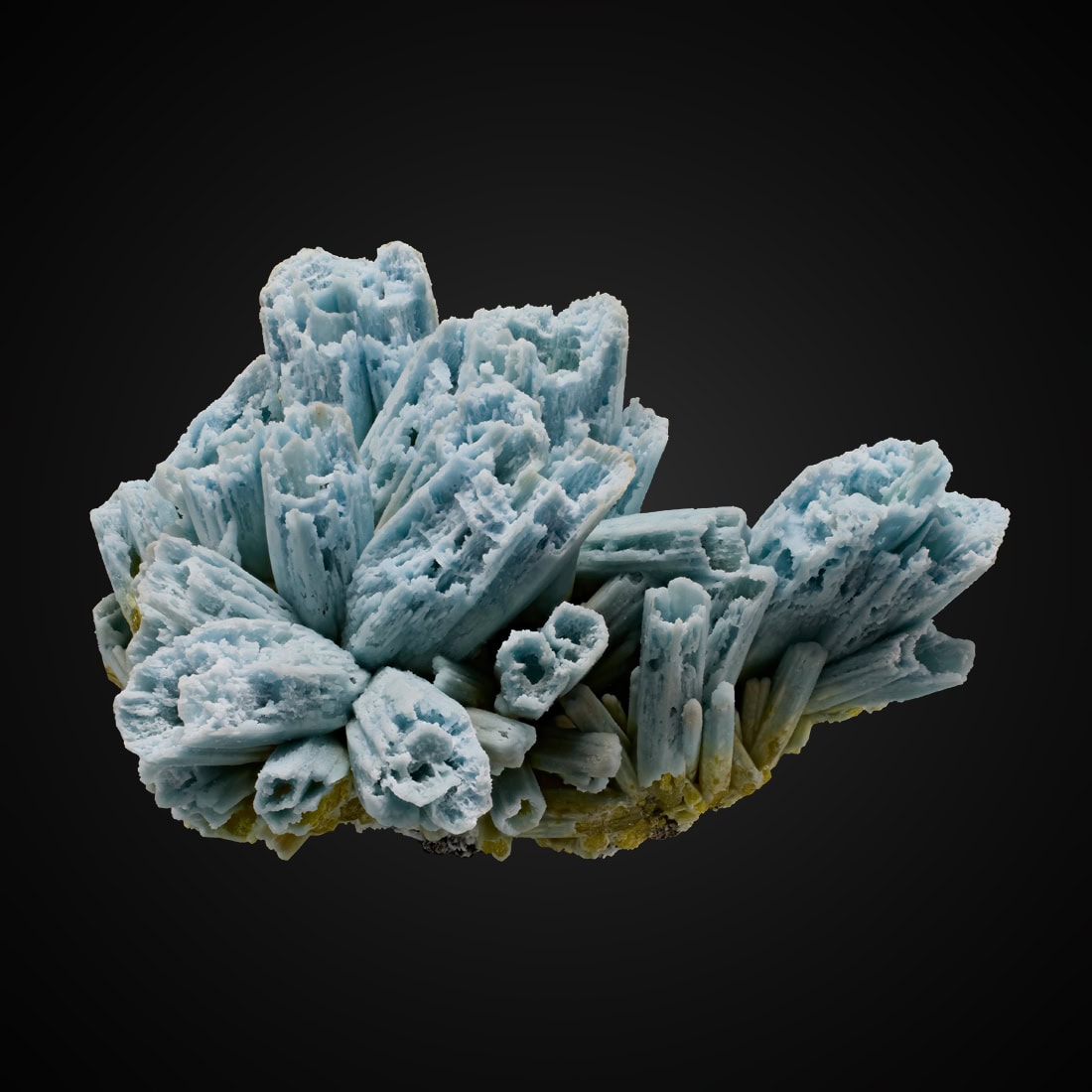 Plumbogummite a. Pyromorphite