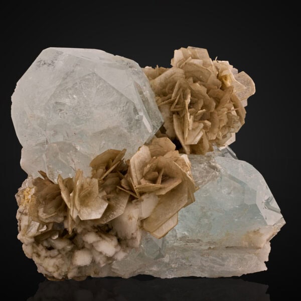 Beryl v. Aquamarine, Muscovite
