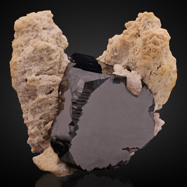 Bixbyite