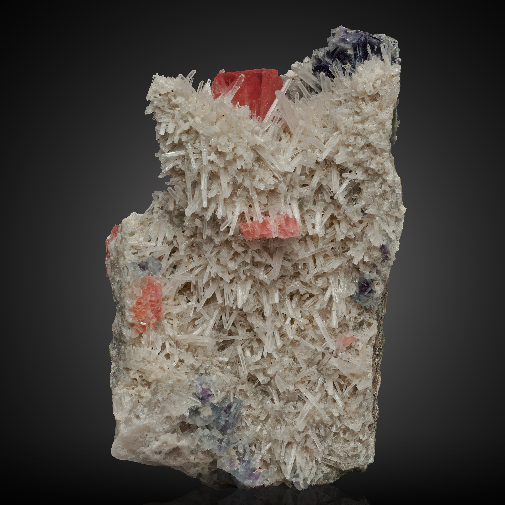 Rhodochrosite, Quartz, Fluorite