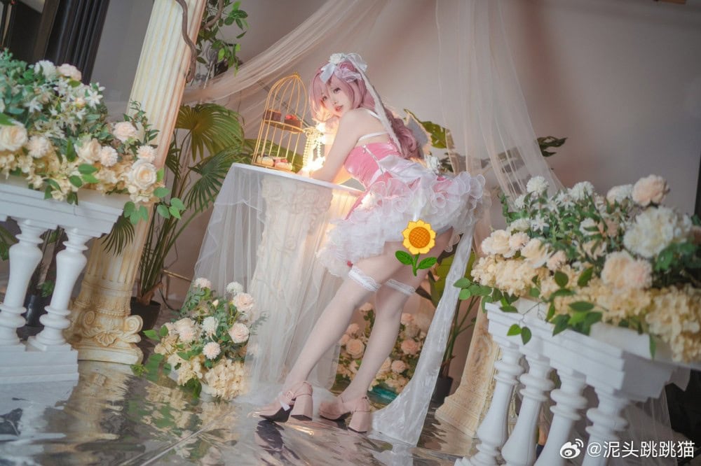 COSPLAY Nikke 桃乐丝·黎明派对@泥头跳跳猫