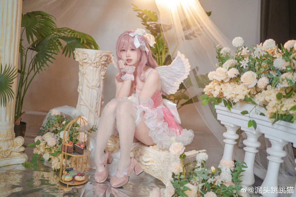 COSPLAY Nikke 桃乐丝·黎明派对@泥头跳跳猫