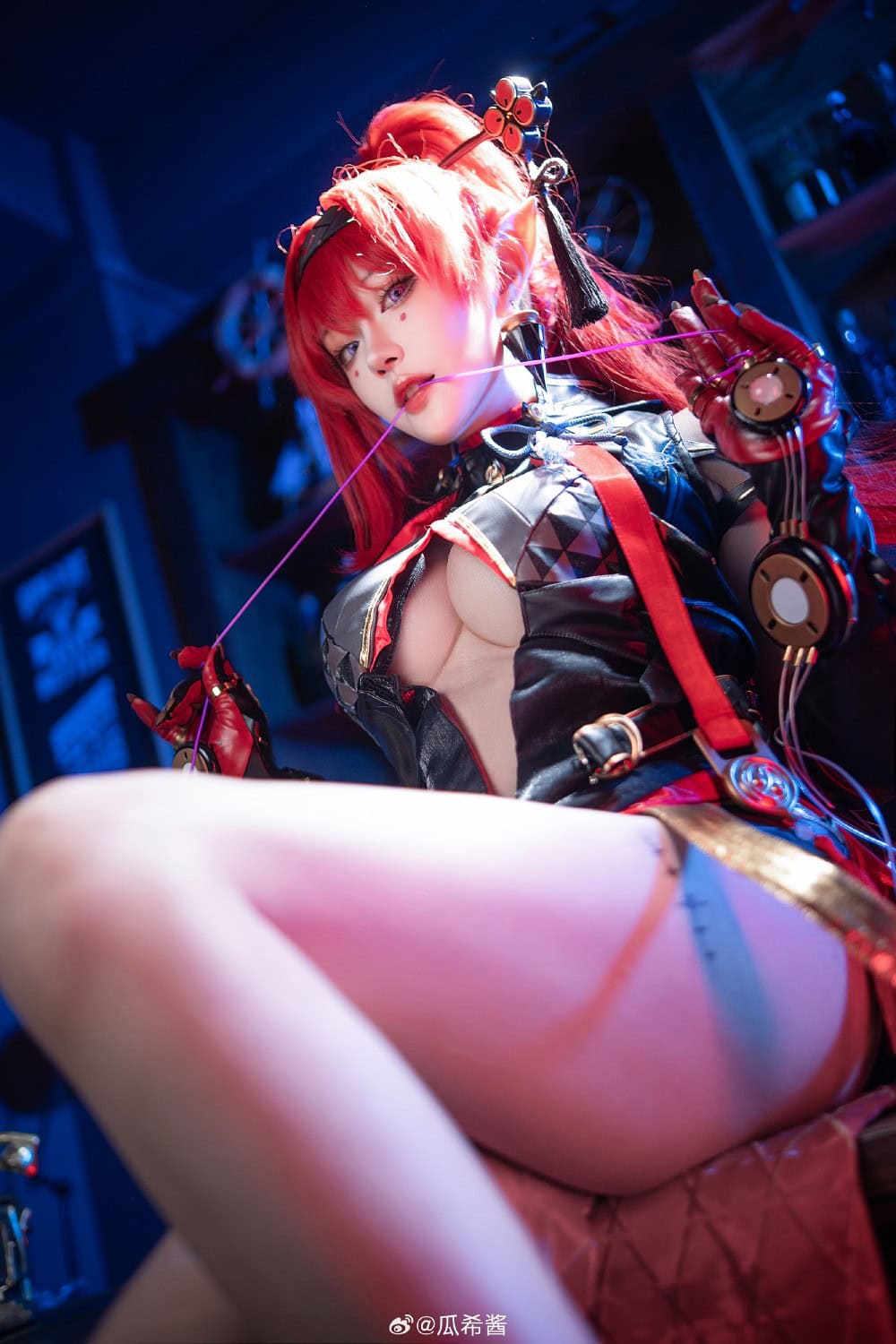 COSPLAY 为了对抗那些无处不在的罪恶…… 鸣潮 吟霖@瓜希酱