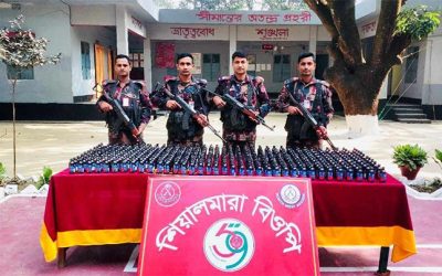 শিবগঞ্জ সীমান্তে মহানন্দা ব্যাটালিয়ান ৫৯ বিজিবির অভিযানে ৩৯৪ বোতল ফেনসিডিল উদ্ধার