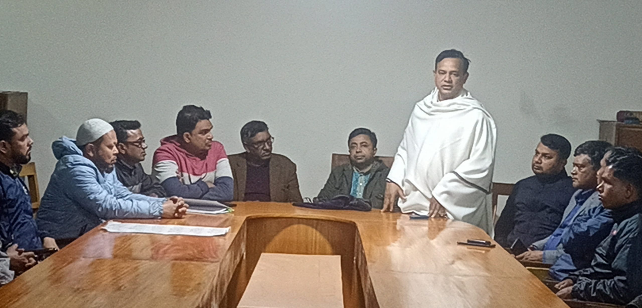 রাজশাহীতে প্রধানমন্ত্রীর জনসভা সফল করতে পবা উপজেলা কৃষক লীগের বর্ধিত সভা