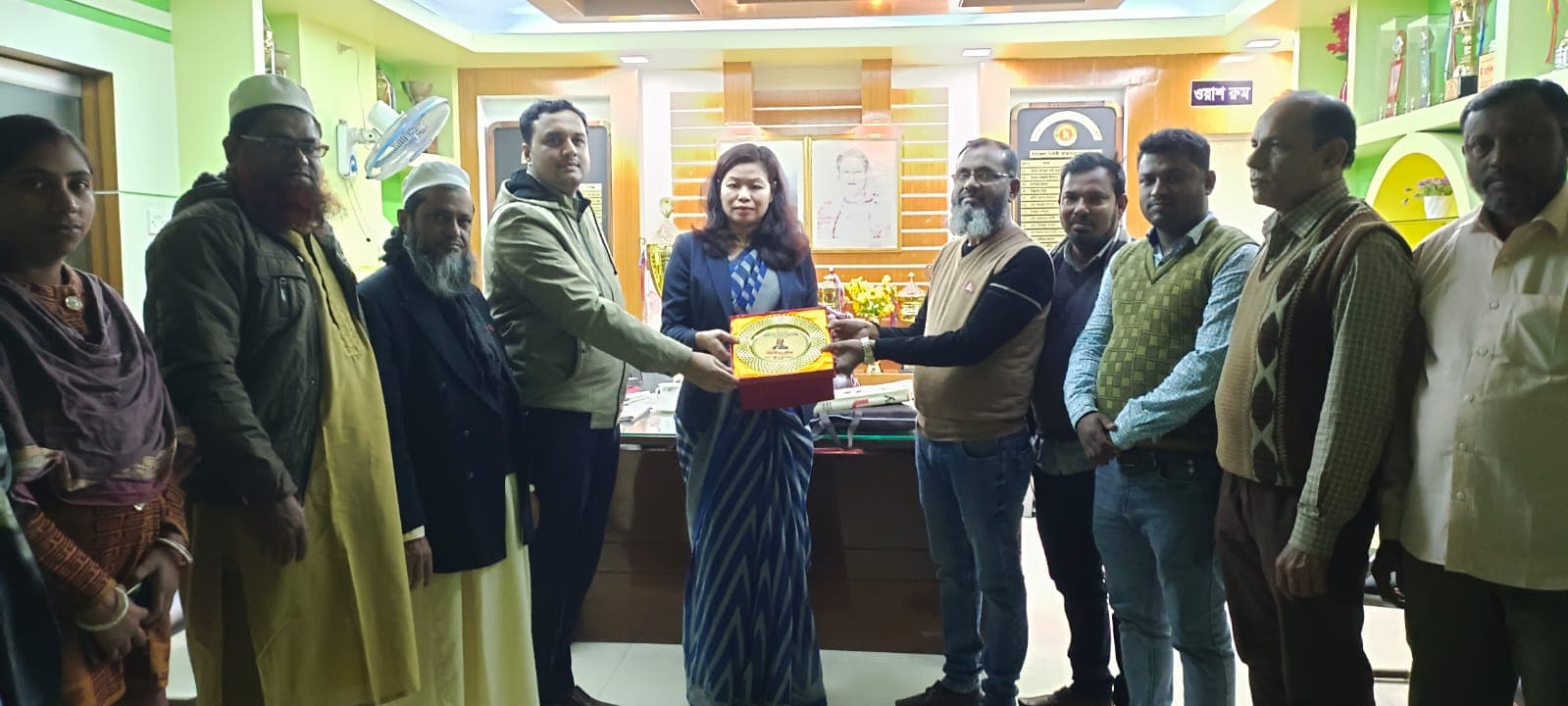 পবা উপজেলার উপ প্রশাসনিক কর্মকর্তার বিদায় সংবর্ধনা