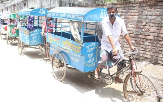 হবিগঞ্জে দিন দিন চাহিদা কমেছে স্কুলভ্যানের
