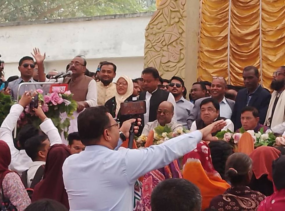 “তারুণ্য লড়াই করে আর প্রবীণরা নের্তৃত্ব দেয়”- সাংগঠনিক সম্পাদক আহমদ হোসেন