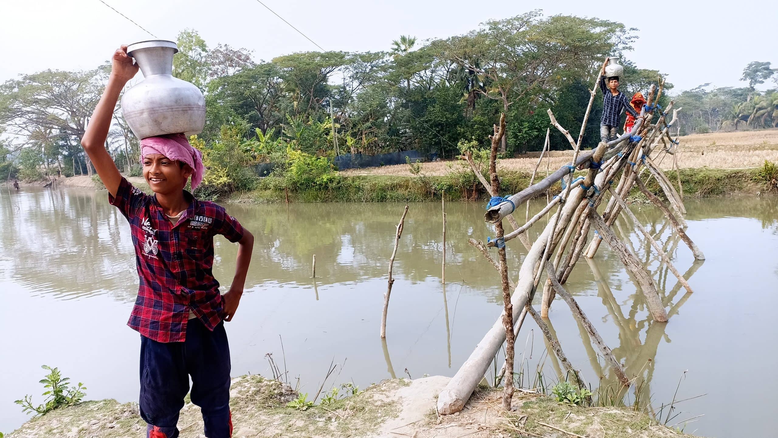 বাগেরহাটে সুপেয় পানির জন্য হাহাকার বছরের পর বছর  শতাধিক পিএসএফ অকেজো