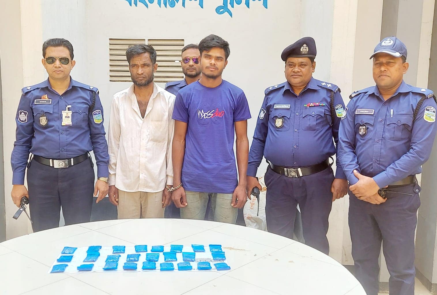 ময়মনসিংহে ৫৫০০ পিস ইয়াবা ট্যাবলেট উদ্ধার গ্রেফতার ৩