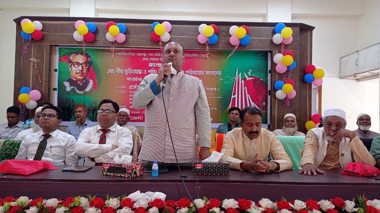 কাজিপুরে বর্ণাঢ্য আয়োজনে স্বাধীনতা দিবস উদযাপন