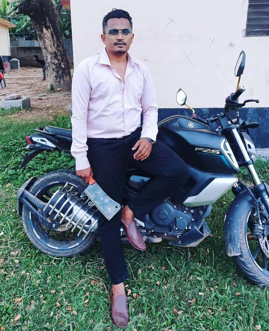 রাজধানী ডেমরা আমুলিয়া এলাকায় আতঙ্কের নাম কিশোর গ্যাং