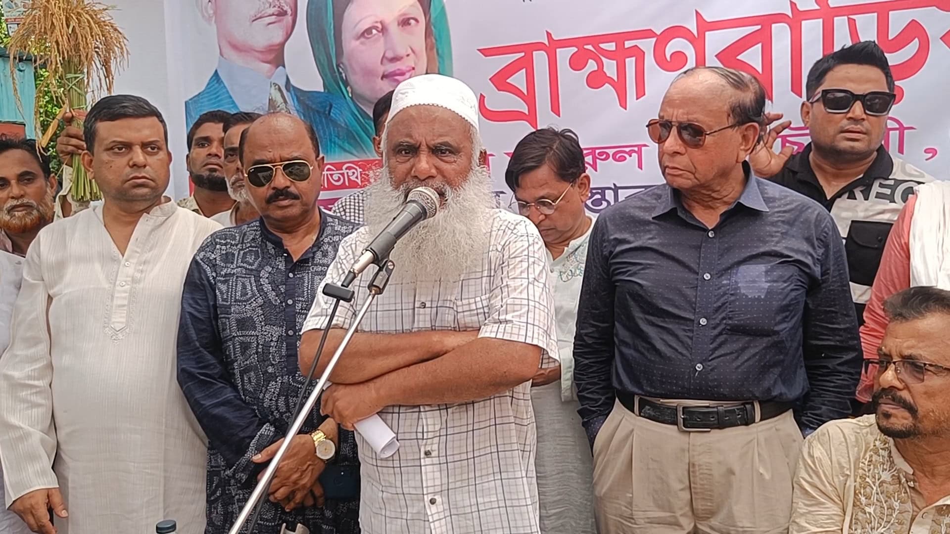 আমাদের এই আন্দোলন অহিংস, গণতন্ত্র, জনগণের অংশগ্রহণ মূলক ব্রাহ্মণবাড়িয়ায় মনিরুল হক চৌধুরী