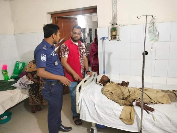 কালীগঞ্জ থানা পুলিশের সহায়তায় মানসিক ভারসাম্যহীন নিখোঁজ যুবকে খুঁজে পেল পরিবার