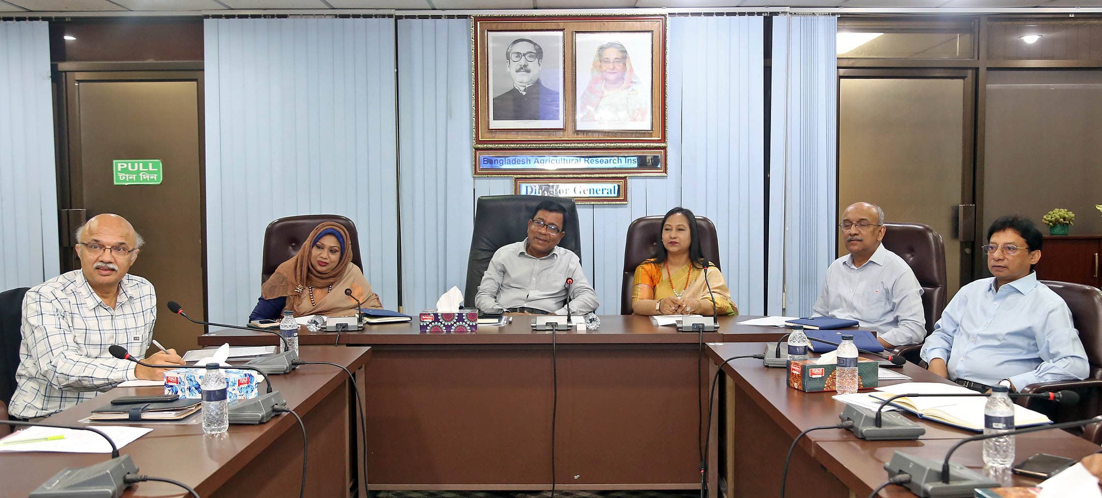 বারি’তে বিটি এগপ্ল্যান্ট স্টেকহোল্ডার মিটিং অনুষ্ঠিত