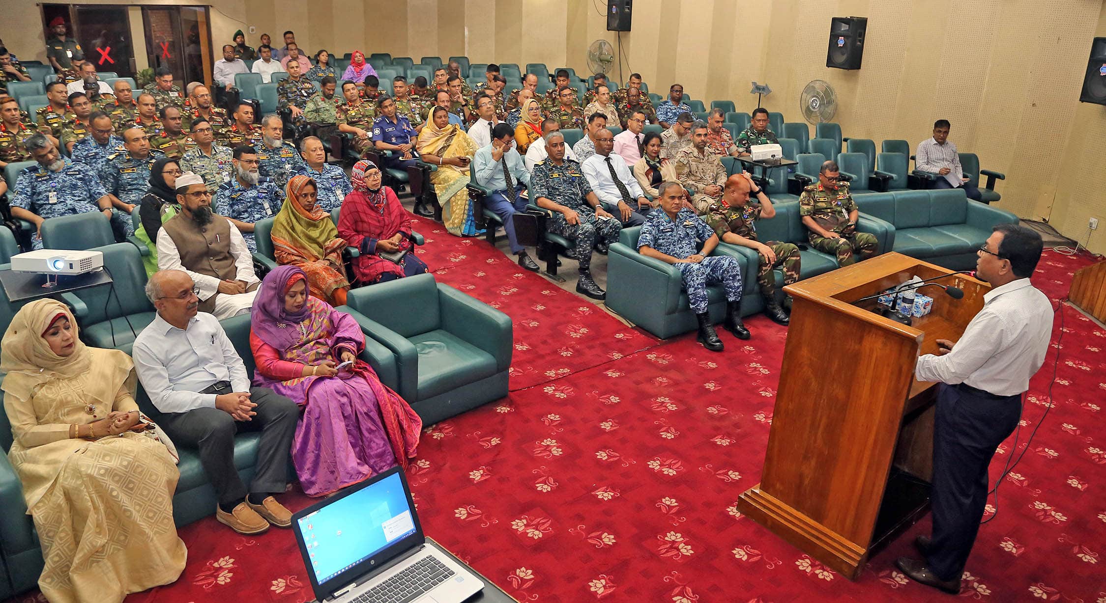 ন্যাশনাল ডিফেন্স কলেজ, ঢাকা প্রতিনিধি দলের বারি পরিদর্শন
