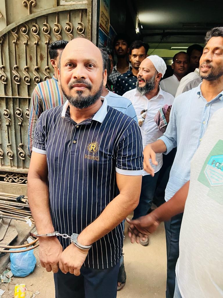 দক্ষিণ কেরানীগঞ্জে ইউপি সদস্য সহ চারজনকে কুপিয়ে জখমের ঘটনায় সাবেক মেম্বার সেলিম গ্রেফতার