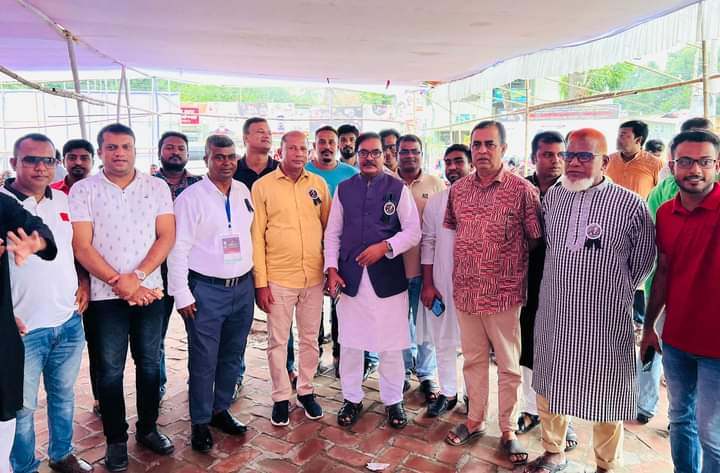 জামালপুর জেলা আওয়ামী লীগের ফ্রি মেডিকেল ক্যাম্প