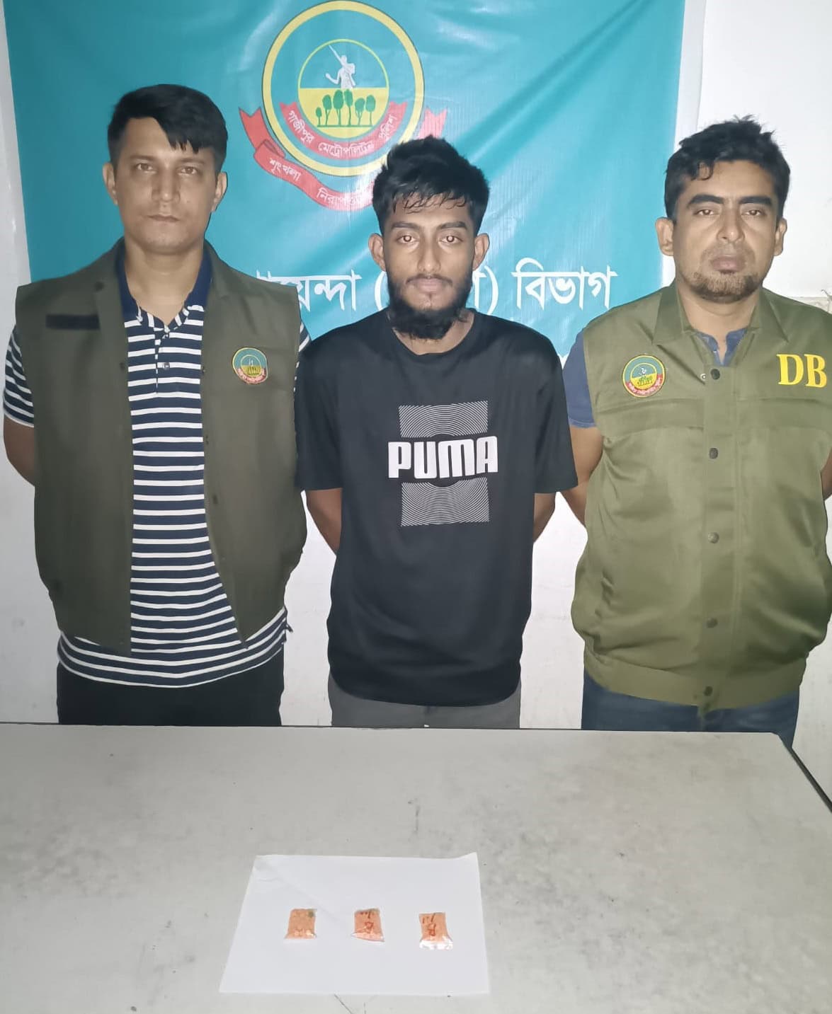 টঙ্গীতে ৫শ পিস ইয়াবা ট্যাবলেটসহ গ্রেফতার ১