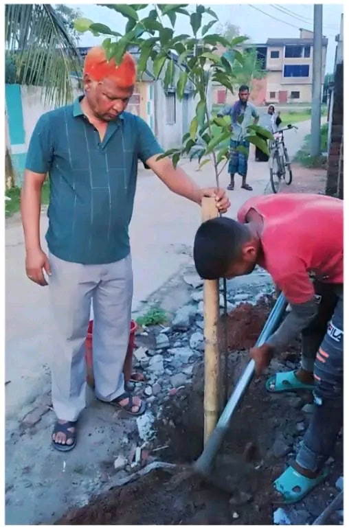 সাদা মনের মানুষ আখতার হামিদ একজন প্রকৃত বৃক্ষ প্রেমিক