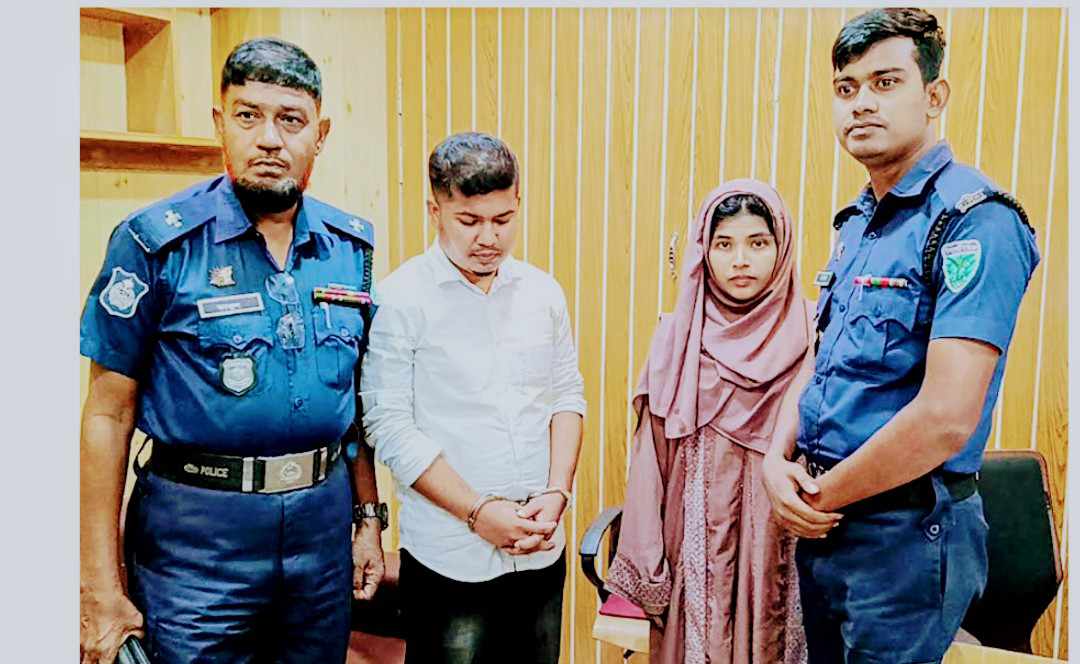 হবিগঞ্জে পাসপোর্ট অফিসে দালাল সহ রোহিঙ্গা নারী আটক