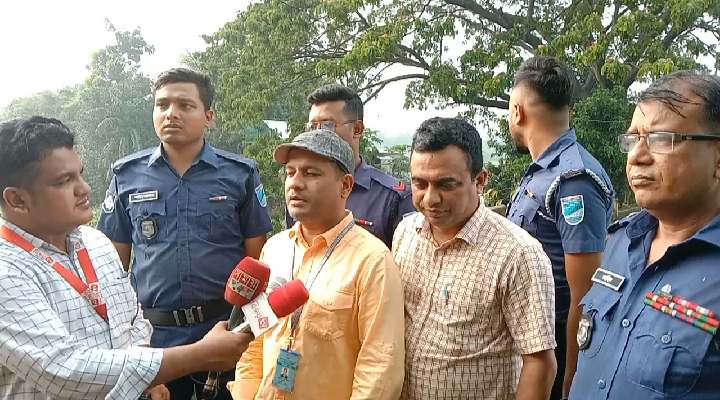 সোনারগাঁওয়ে মোবাইল কোর্টের মাধ্যমে অভিযান চালিয়ে অবৈধ গ্যাস সংযোগ বিচ্ছিন্ন