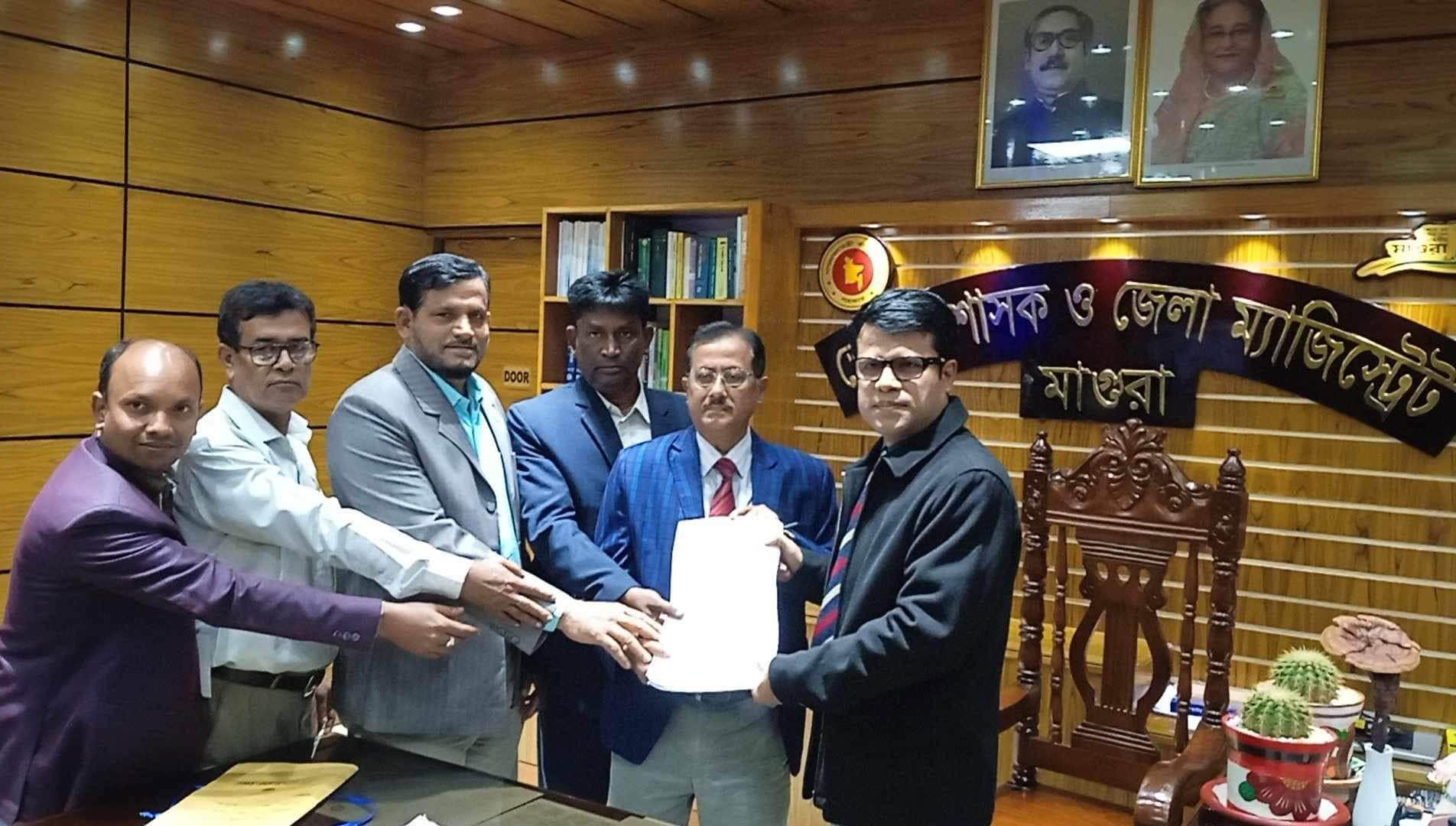 মাগুরার দুটি আসনে মনোনয়নপত্র জমা দিয়েছেন বাংলাদেশ কংগ্রেসের চেয়ারম্যান