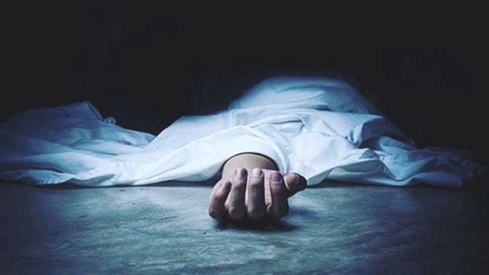 তাড়াশে কিশোরীর ঝুলন্ত মরদেহ উদ্ধার