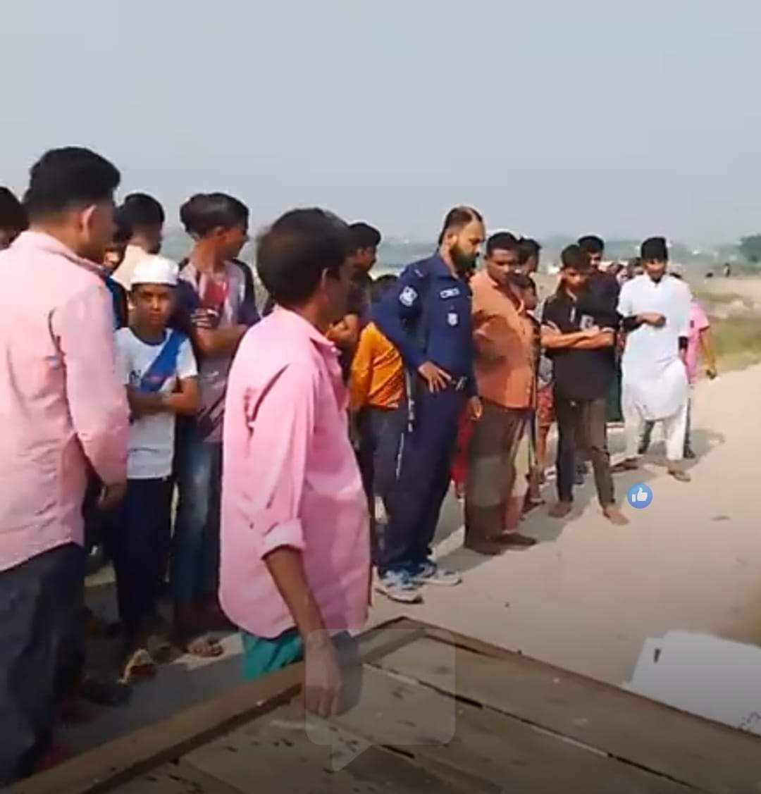 নবীনগরে ডুবা থেকে অজ্ঞাত নারীর অর্ধগলিত লাশ উদ্ধার।